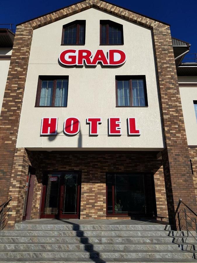 Grad Hotel Ashmyany Zewnętrze zdjęcie