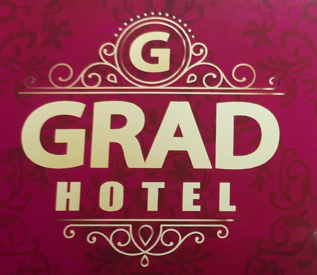 Grad Hotel Ashmyany Zewnętrze zdjęcie